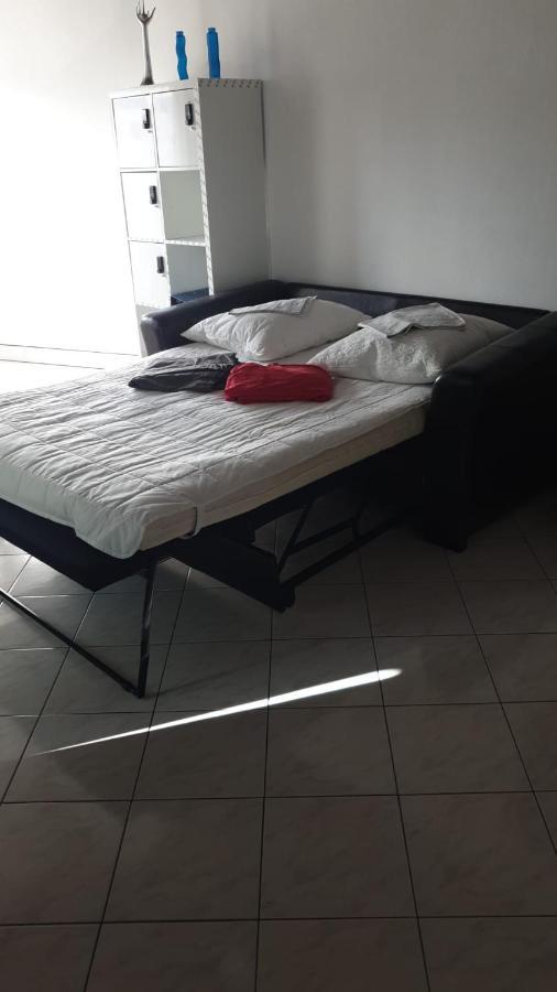 F2 35-44M2 9 Mins Voiture Chateau 4Pers 1Ch+Sejour Le Chesnay  Kültér fotó